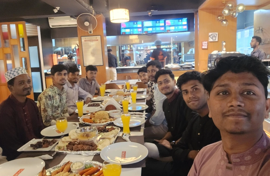 Breaking Fast 2025