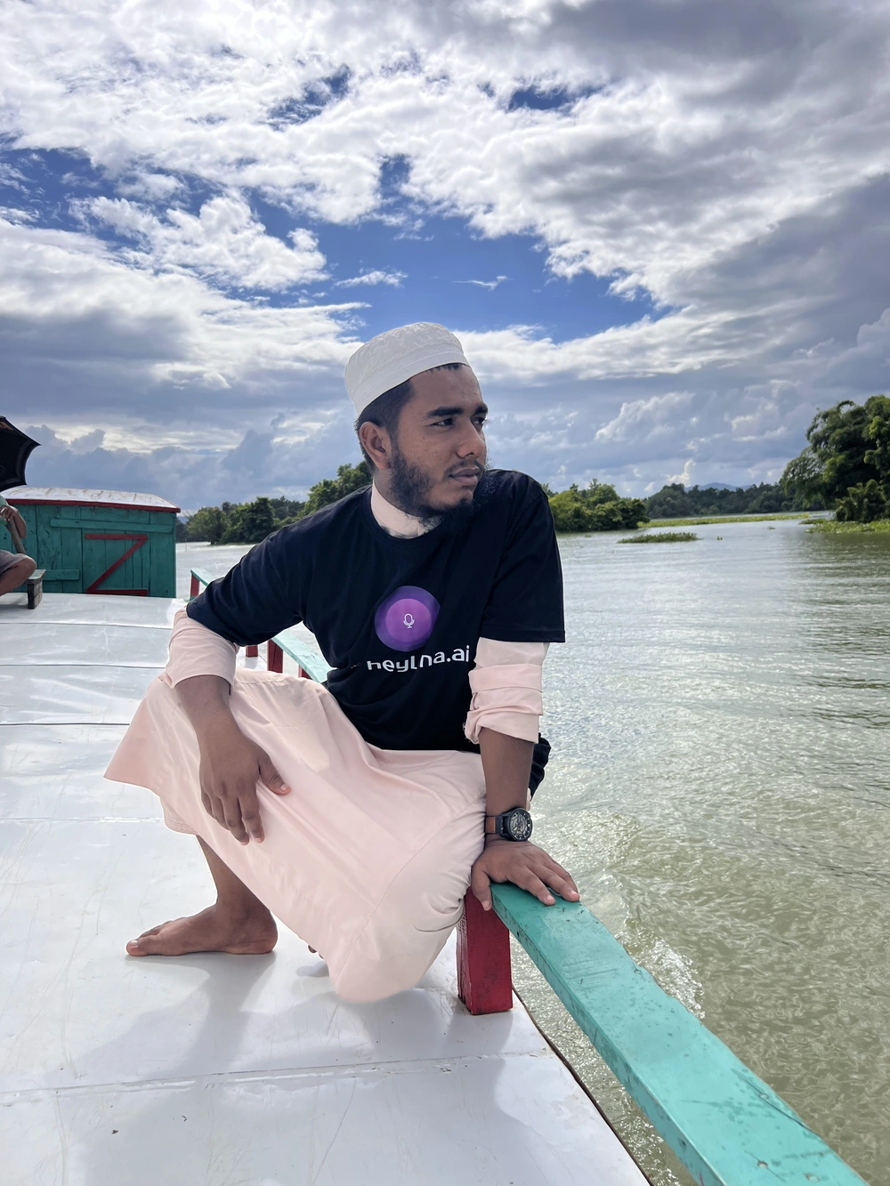 Moyen at Kaptai Lake