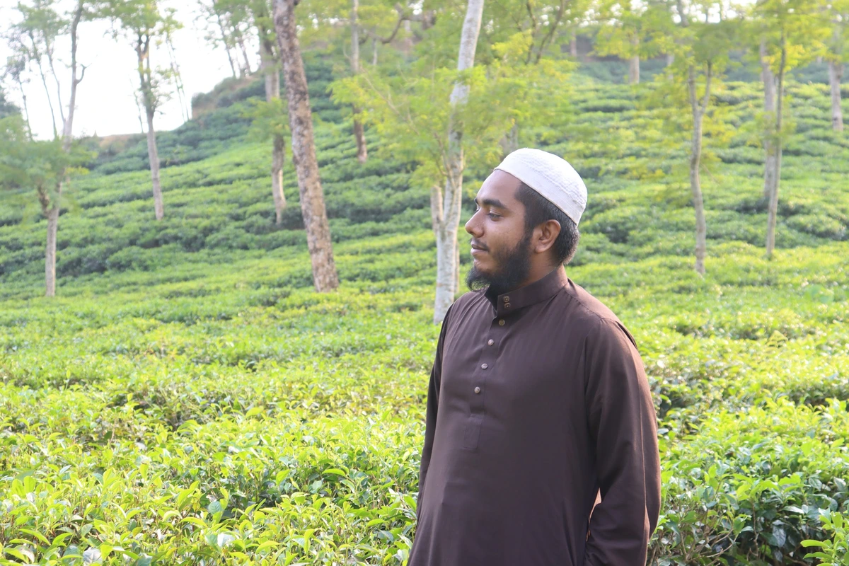 Moyen's Tea Garden Sport